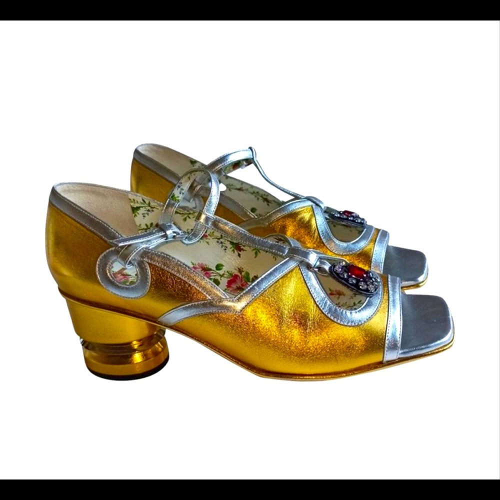 Unique Gucci gold and silver platform shoe,  size 39, US size 8-8.5.